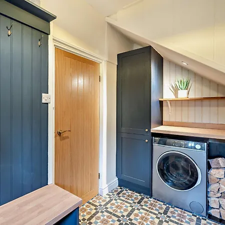 4 Bed In Cartmel 94313 Cark